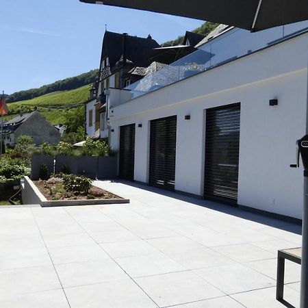 Moselufer Apartments Ürzig Extérieur photo