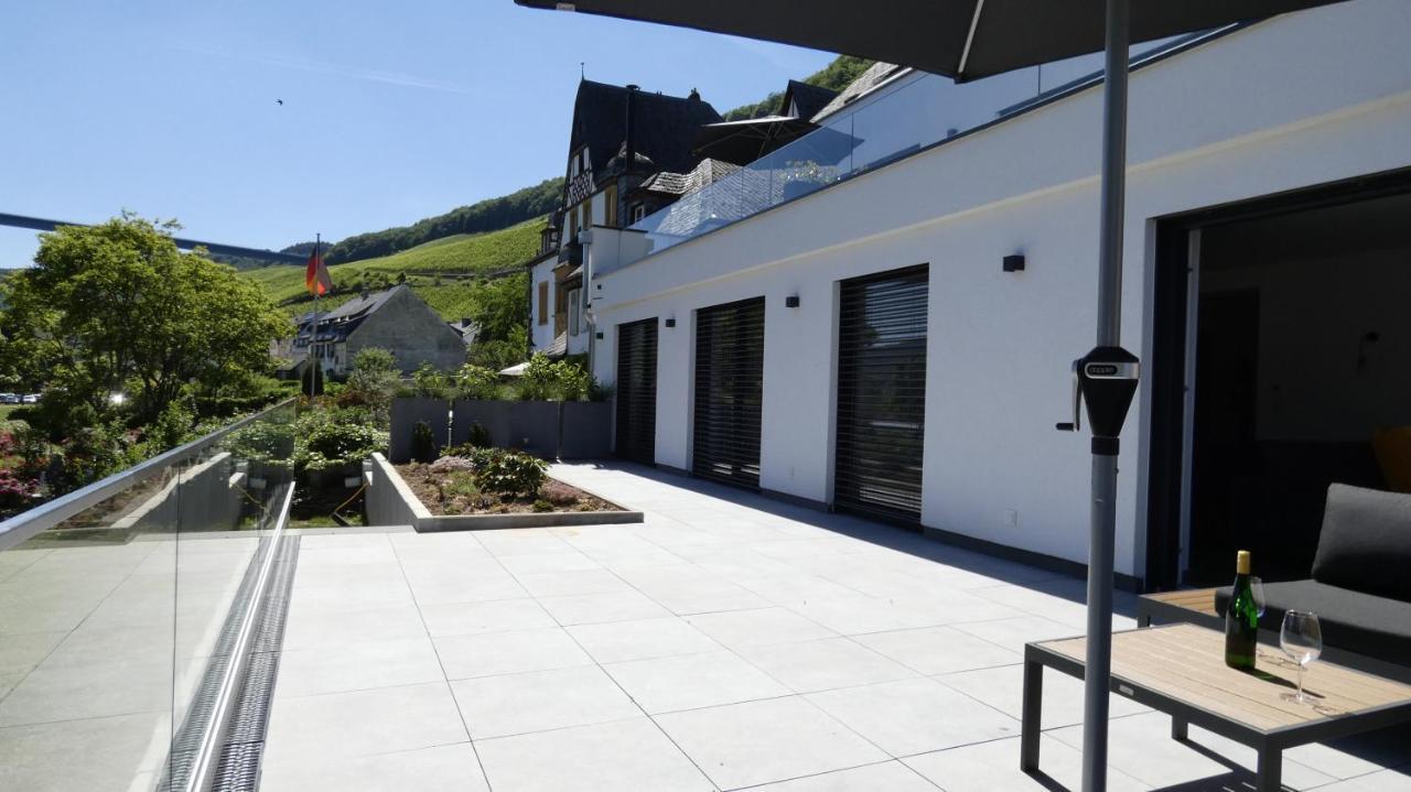 Moselufer Apartments Ürzig Extérieur photo