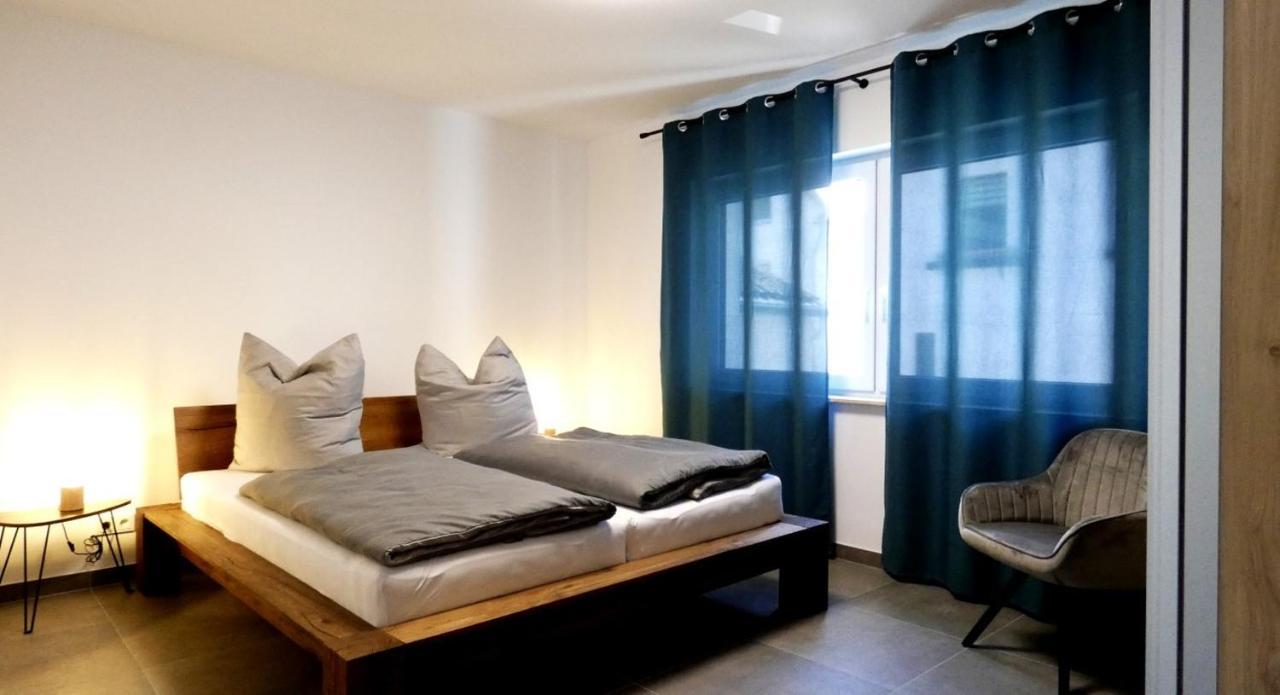 Moselufer Apartments Ürzig Extérieur photo